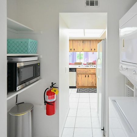 Satellite Beach Townhome With Patios 2 Mi To Beach Buitenkant foto