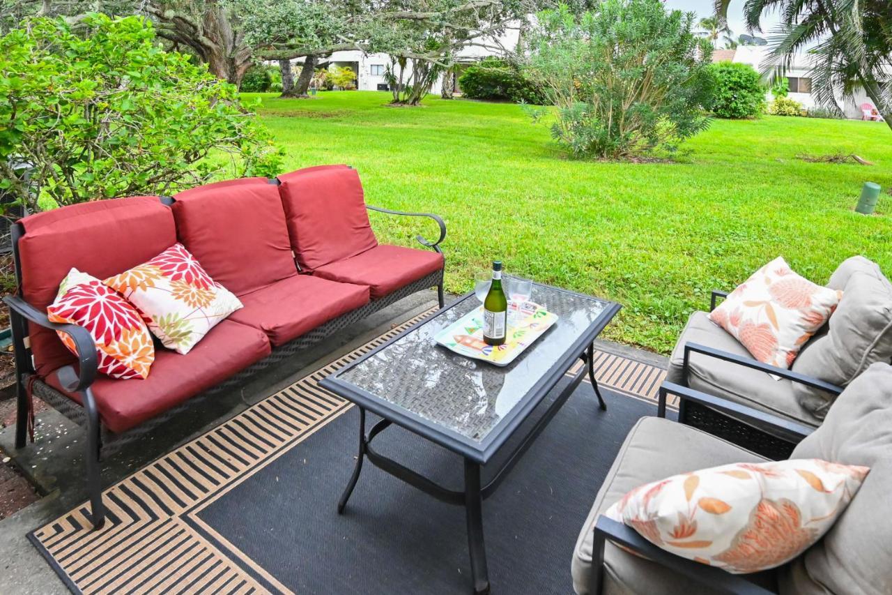 Satellite Beach Townhome With Patios 2 Mi To Beach Buitenkant foto