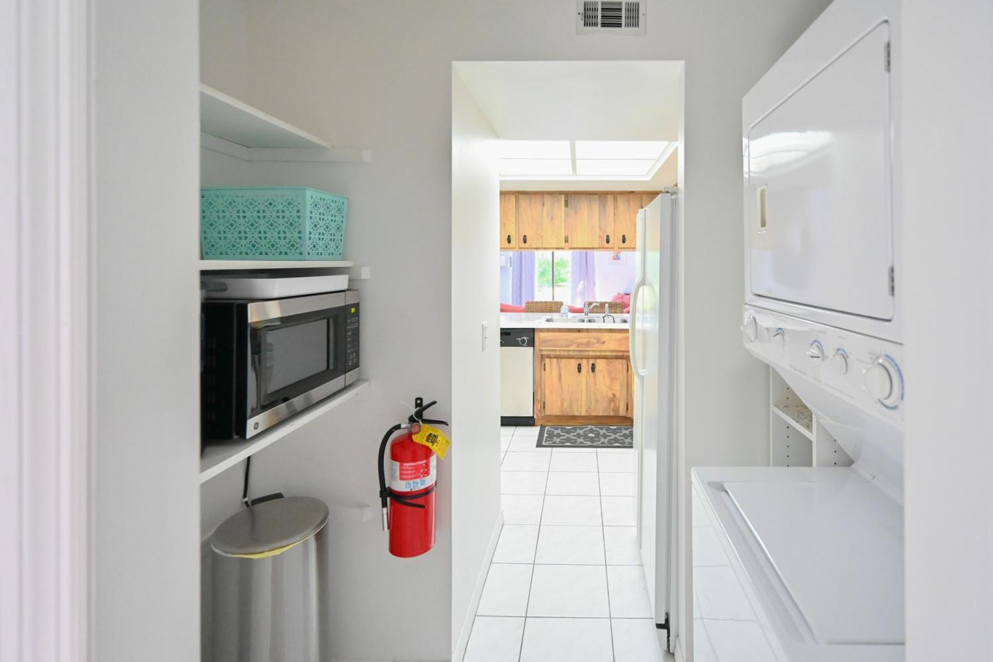 Satellite Beach Townhome With Patios 2 Mi To Beach Buitenkant foto